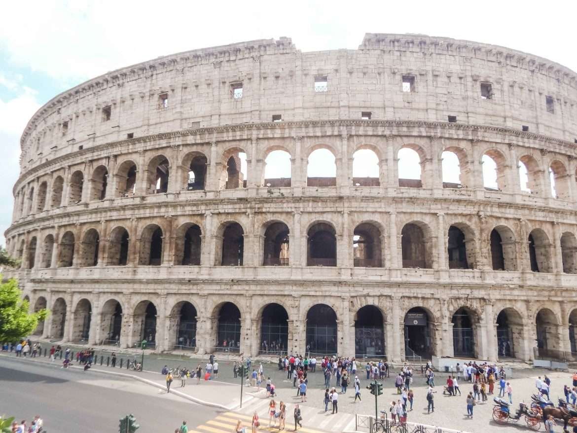 Was there a Colosseum built in Ancient Greece? – World by Isa